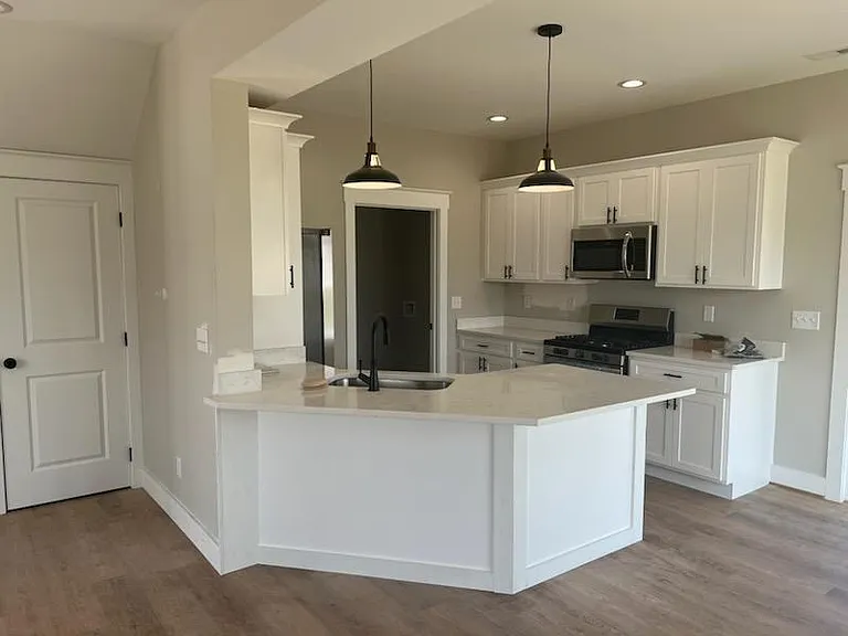 1778 Eagle Dr — Photo 11