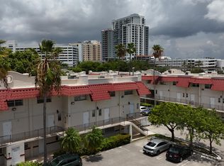 6705 N KENDALL Drive #307, Pinecrest, FL 33156