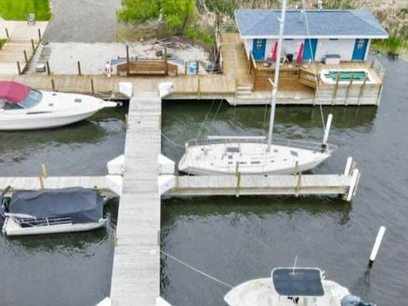 3rd image of 0 Harbor Hill Landing Trl #3