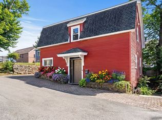 15 Lexington Ter, Waltham, MA 02452