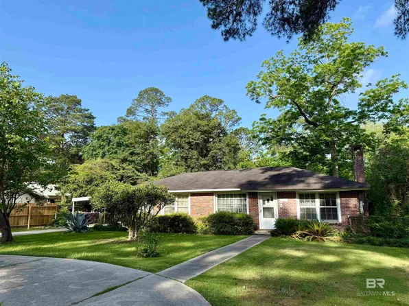 1303 Douglas Ave, Brewton, AL 36426