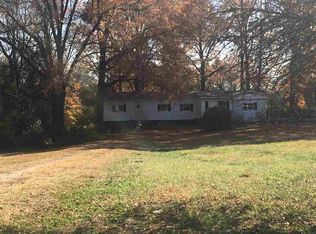 887 Meadowbrook Rd, Chester, SC 29706