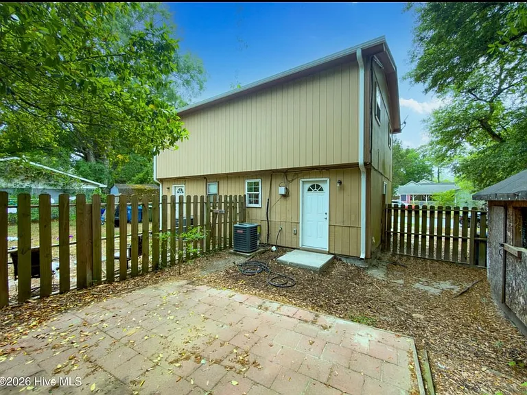 2805 Chappell Ave #L — Photo 18