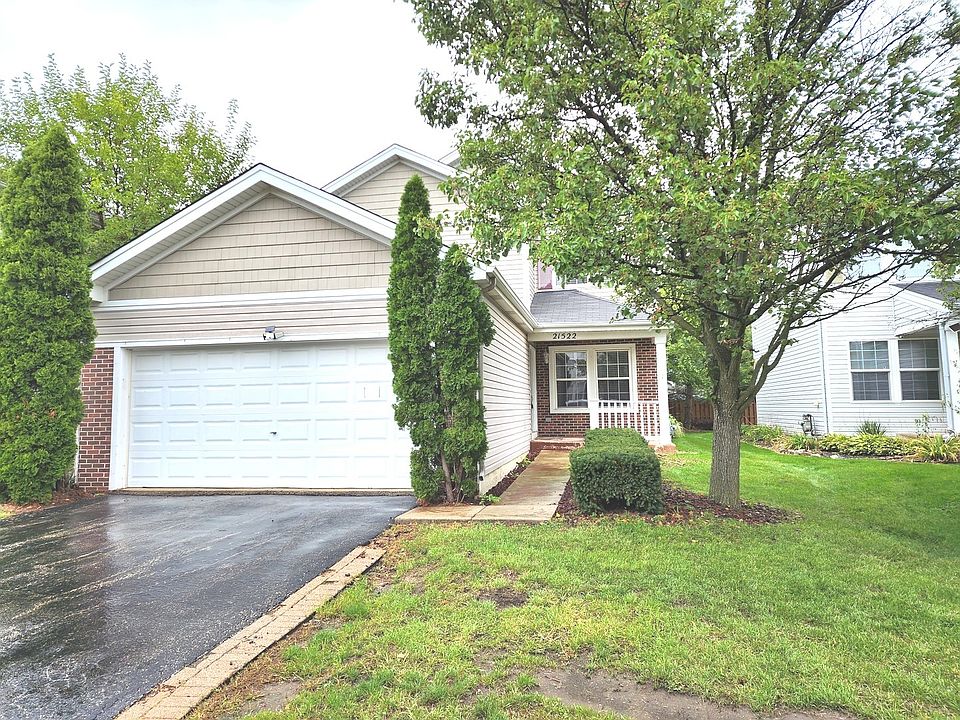 1st image of 21522 Gray Wing Dr