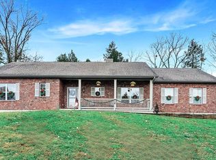 6 Broken Arrow Ct, Eureka, MO 63025