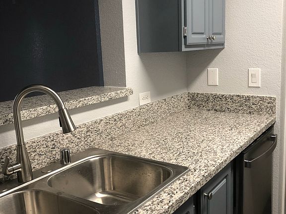 5th image of 5055 W Hacienda Ave