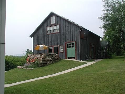 barn&eastpatio