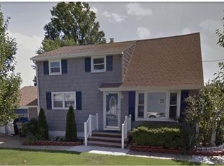 78 4th Ave, Port Reading, NJ 07064