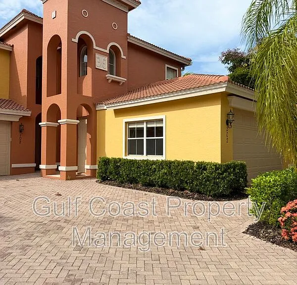 7060 San Lorenzo Ct #202 — Photo 1