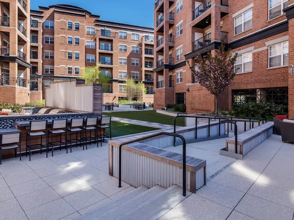 1130 Grand Street image 36 of 49