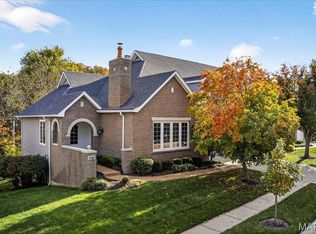 1991 Chesterfield Ridge Cir, Chesterfield, MO 63017