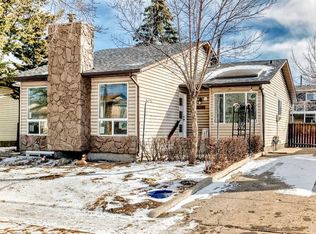 319 N Whitefield Dr NE, Calgary, AB T1Y 5S2