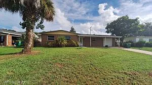 605 Key Largo Dr S Photo 1