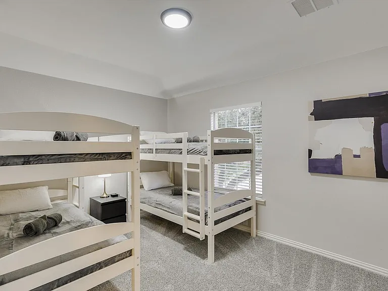 2313 Kingsley Dr — Photo 33