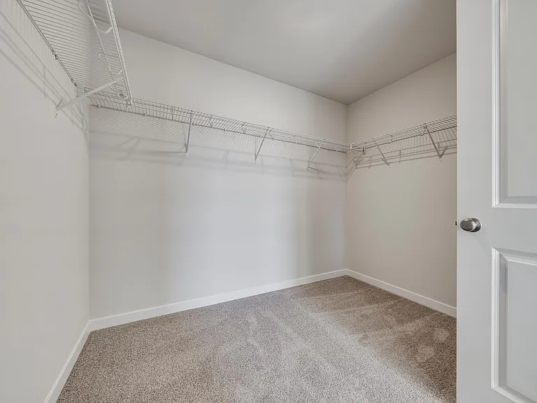 Extra large walk in closet off master bath