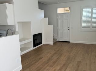26957 Hillsborough Pkwy UNIT 51, Santa Clarita, CA 91354
