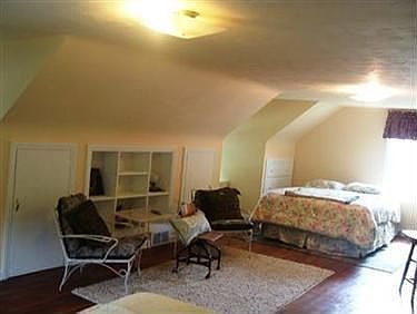 5th image of 84 Venloe Dr