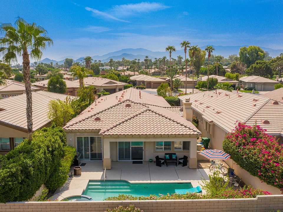 1st image of 75820 Heritage Cir