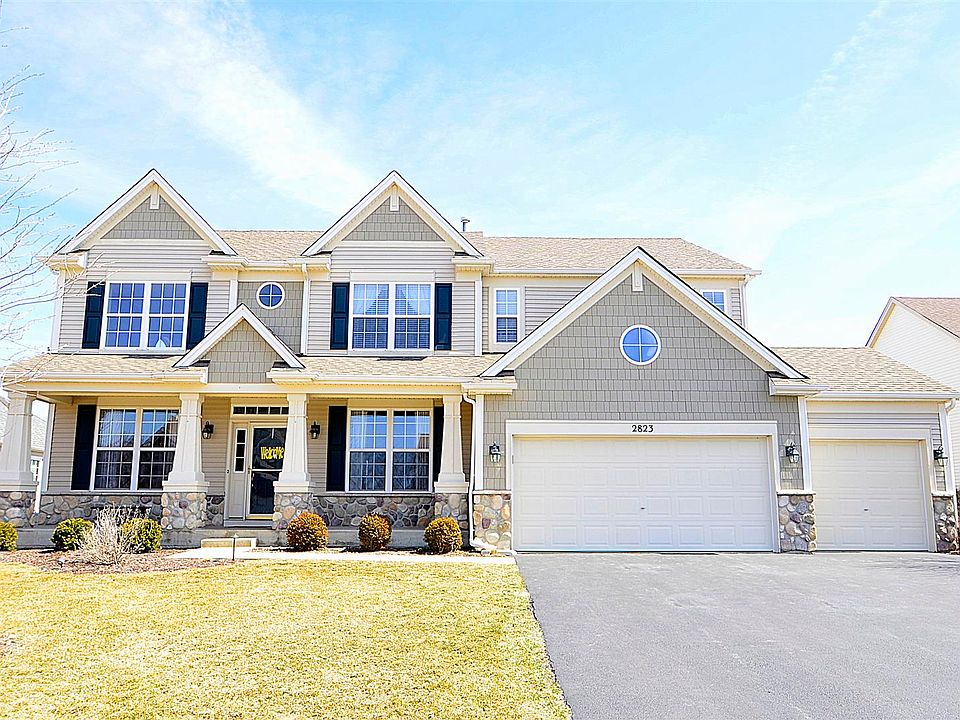1st image of 2823 Leonard Ln