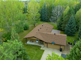 9620 Kelly Dr, Bismarck, ND 58503