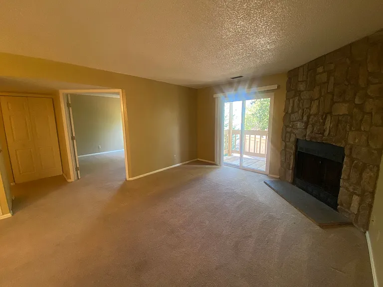 842 Tenderfoot Hill Rd #101 — Photo 2