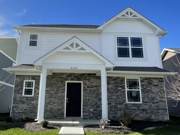 2688 Lamar Dr, Whitestown, IN 46075