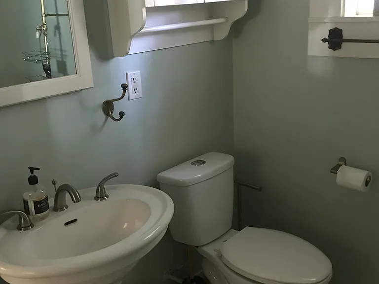 2716 Jefferson Ave — Photo 17