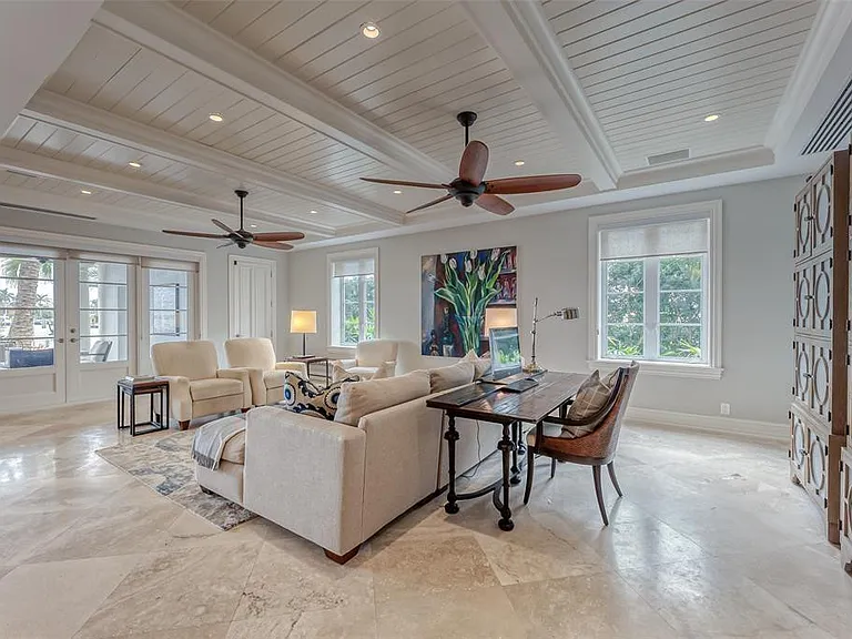 1313 E Lake Dr — Photo 29