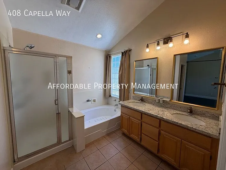 408 Capella Way — Photo 17