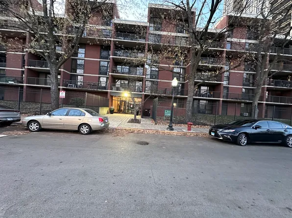 3021 S Michigan Ave Unit 311, Chicago, IL 60616