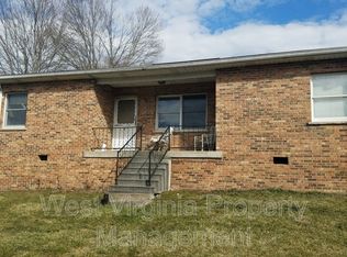 107 High St, Sophia, WV 25921