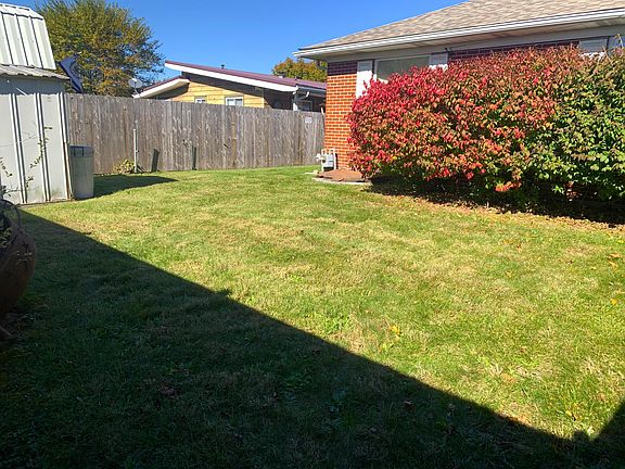 3rd image of 101 Whitley St