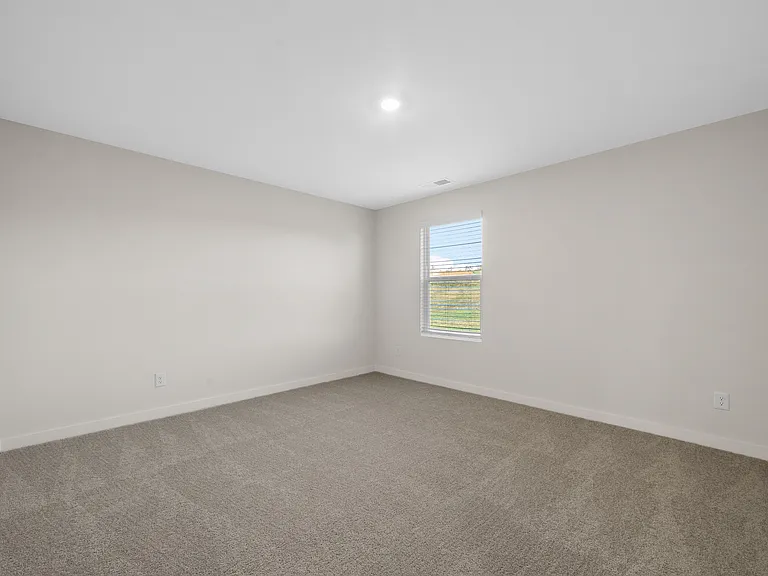 887 Bur Oak Ct — Photo 23
