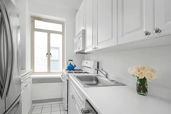 Sold by Town Residential | media 4