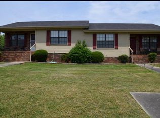 110 Mallory Dr NW, Dalton, GA 30721