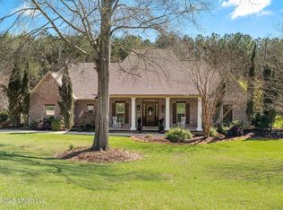 73 Eola Trl NE, Brookhaven, MS 39601