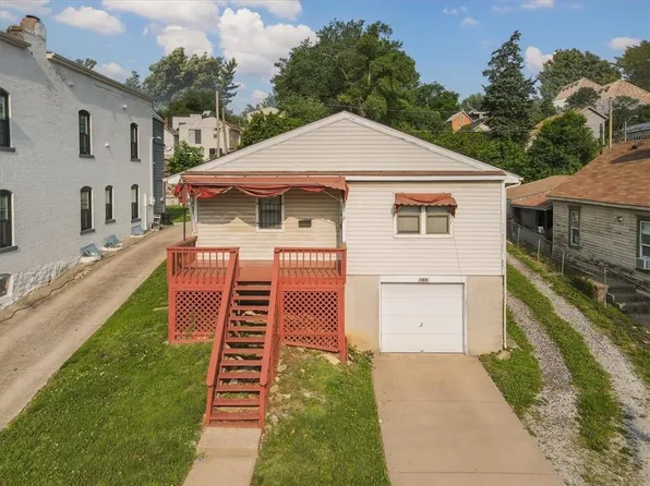 2112 Summit St, Kansas City, MO 64108