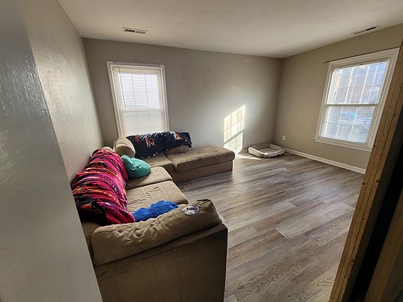 3rd image of 4220 Derby Wharf Dr