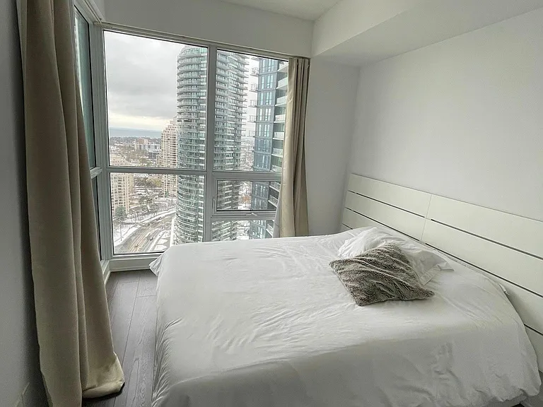 2200 Lake Shore Blvd W #3101 — Photo 5