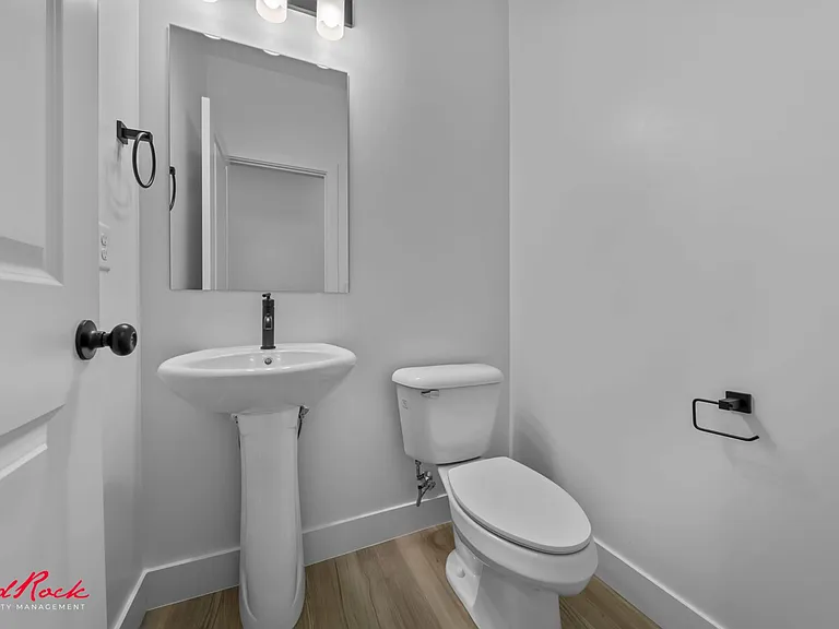 1037 E Malibu Ln — Photo 12