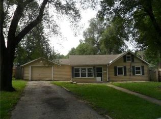 10545 E 56th St, Raytown, MO 64133