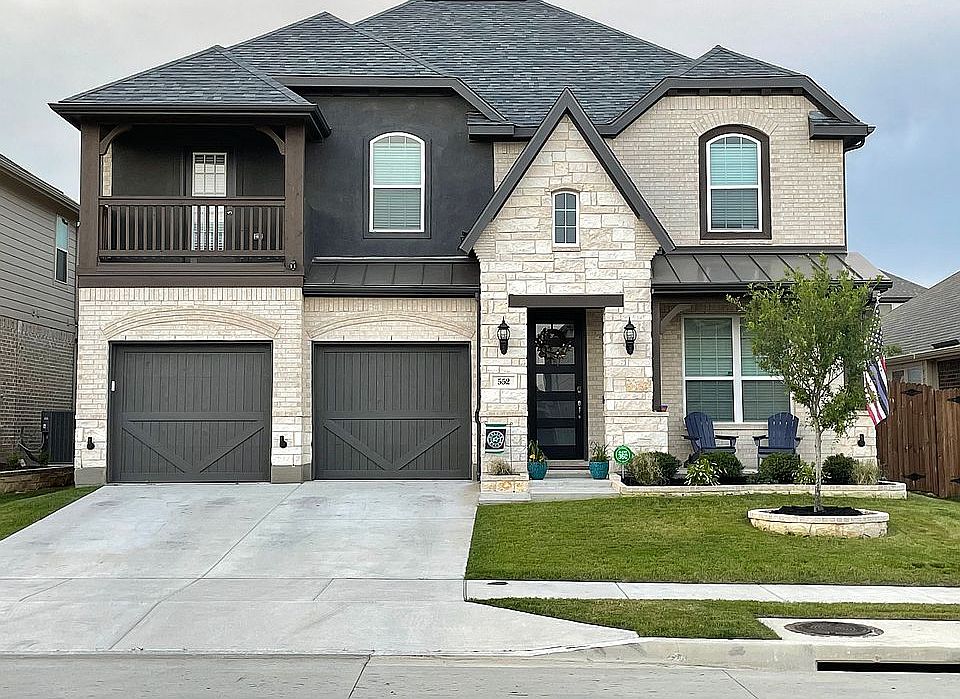 1st image of 552 White Bud Ln