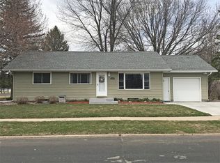 1301 E 17th St, Marshfield, WI 54449