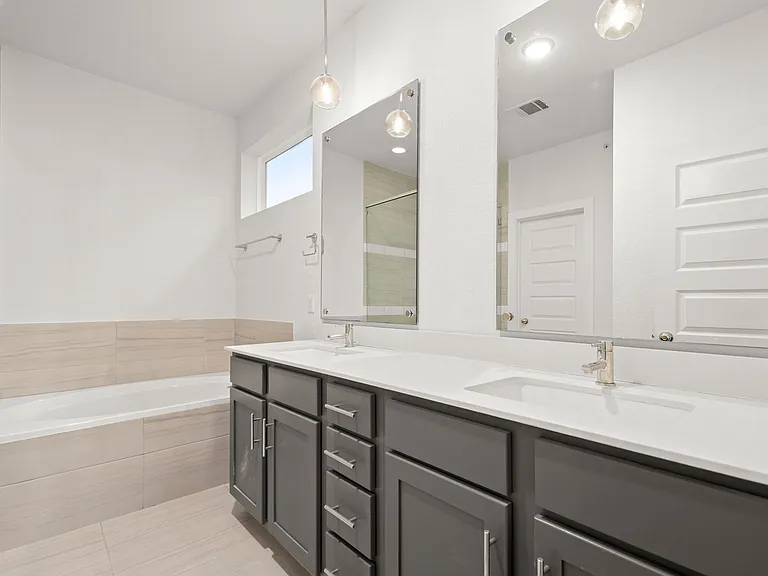 8922 Menchaca Rd #701 — Photo 16