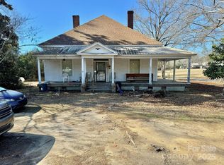 507 W Wall St, Lilesville, NC 28091