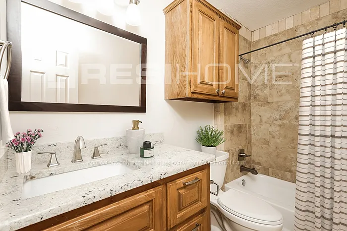 1413 NW 183rd St — Photo 12