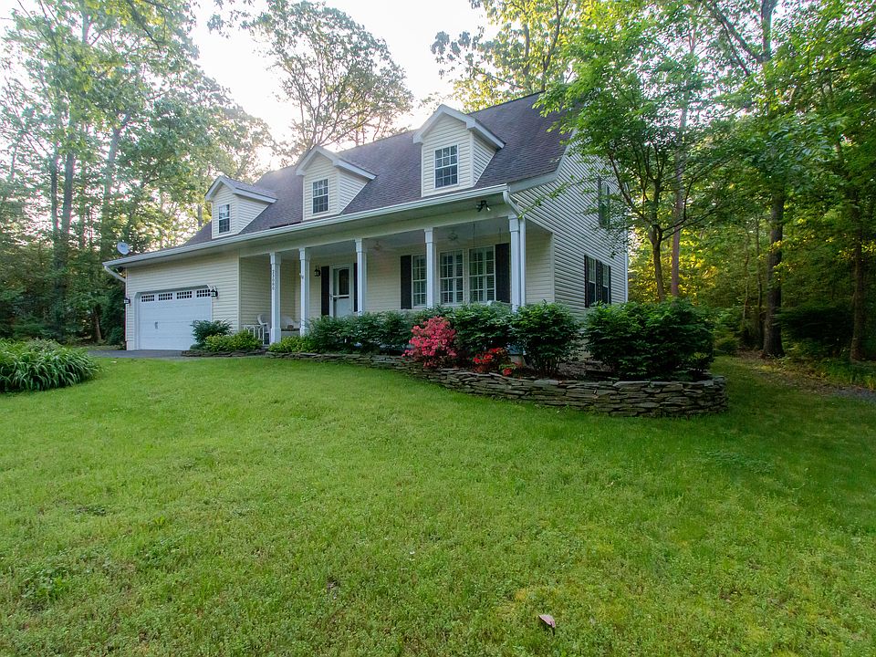 1st image of 23080 Almond Ct