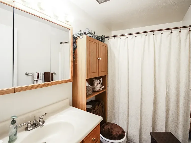 Chalet Apartments — Photo 18