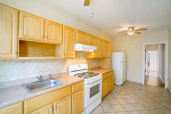 Rented by Casandra Properties Inc. | media 6