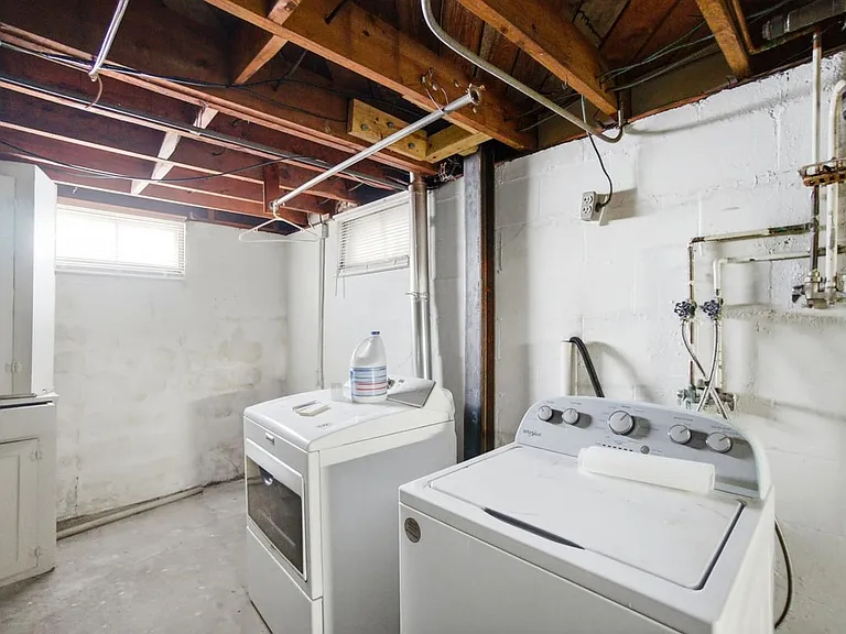 3267 Walmar Dr — Photo 18